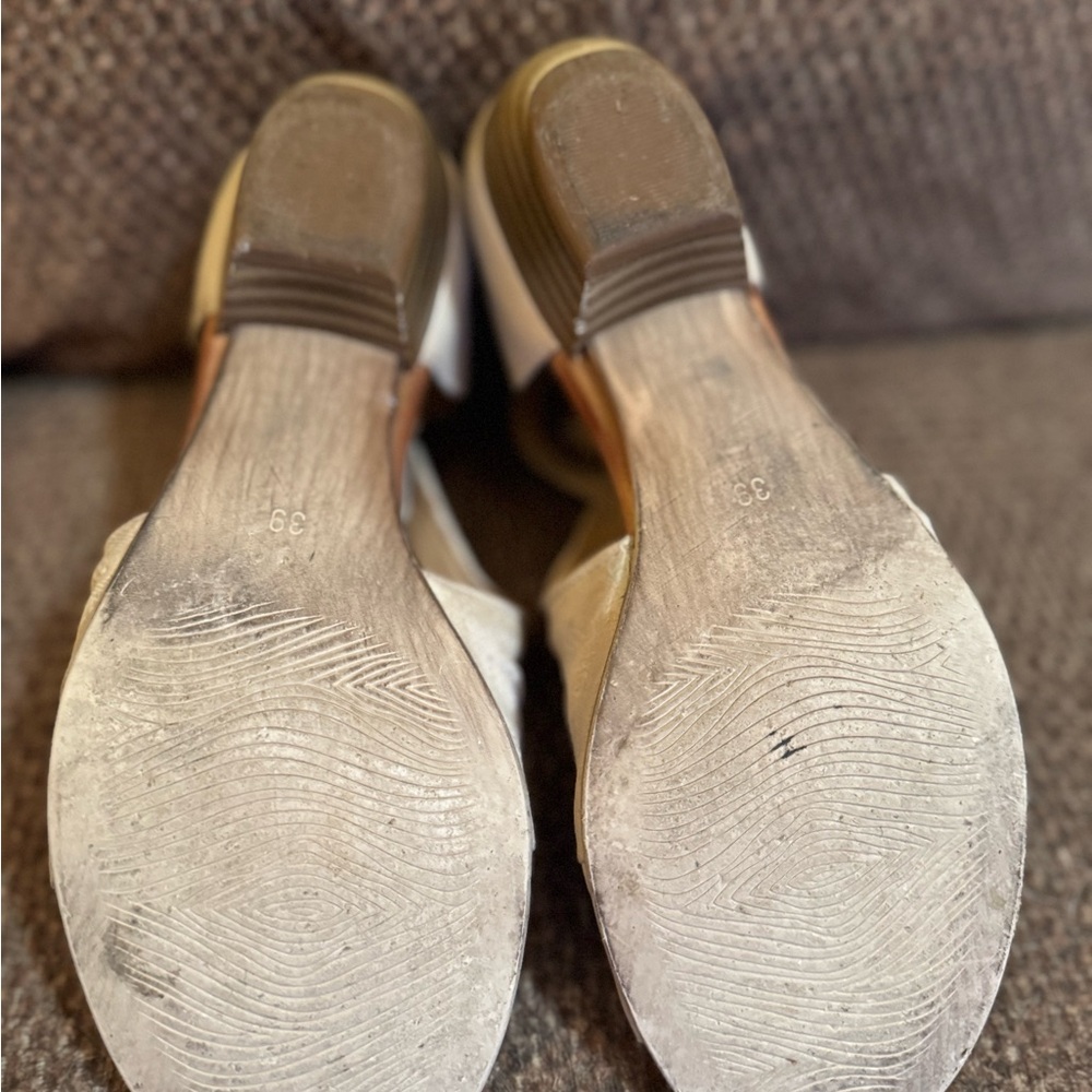 Miz Mooz Women's Sandals - Linen - Picture 4 of 5